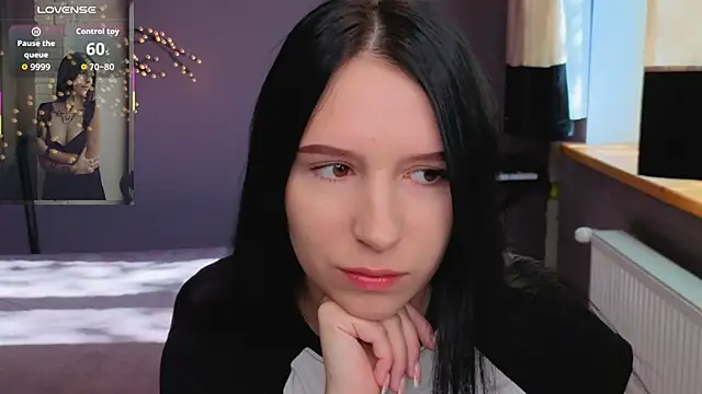 KarolinaBlacks online show from May 29, 5:38 am
