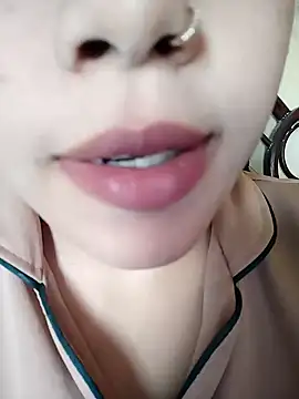 Anki-doll online show from February 11, 6:19 am