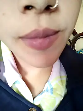 Anki-doll online show from February 14, 6:12 am