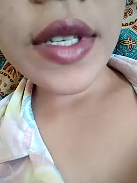 Anki-doll online show from March 18, 8:58 am