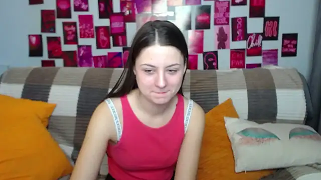 MilanaRoza online show from February 20, 5:44 am