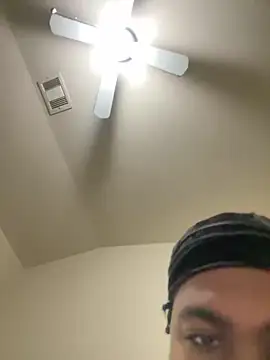 Snapshot of cumwatch3376 chatting on December 8, 5:44 pm cumwatch3376 online show from December 8, 5:44 pm