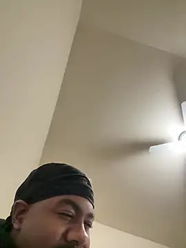 Snapshot of cumwatch3376 chatting on December 16, 3:11 pm cumwatch3376 online show from December 16, 3:11 pm