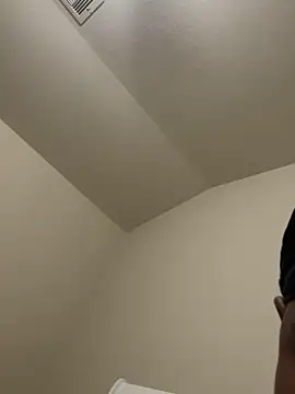 Snapshot of cumwatch3376 chatting on December 24, 3:58 pm cumwatch3376 online show from December 24, 3:58 pm