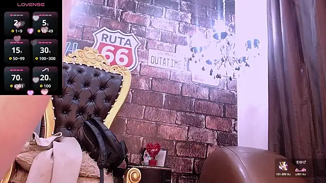 Snapshot of SashaDurante chatting on May 14, 4:25 pm SashaDurante online show from May 14, 4:25 pm