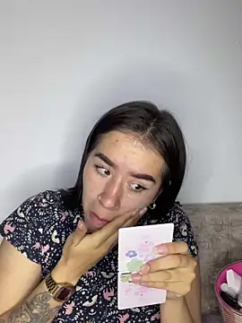 Im Valen Cute online show from December 21, 1:36 am