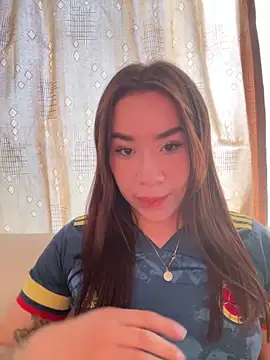 Im Valen Cute online show from March 5, 8:38 pm