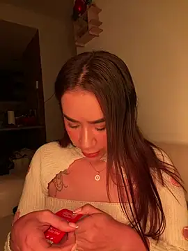 Im Valen Cute online show from April 26, 2:42 am