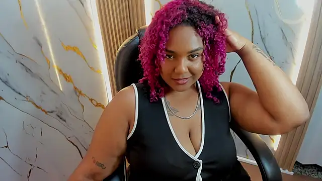 Snapshot of Just_Gissellex chatting on May 25, 3:18 pm Just Gissellex online show from May 25, 3:18 pm
