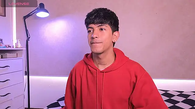 teobowny  online show from February 25, 9:02 pm