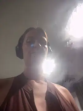 Snapshot of navywildxxx chatting on March 12, 11:42 am navywildxxx online show from March 12, 11:42 am