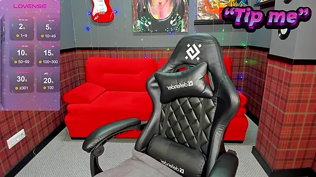 Jennifer Wadee online show from January 7, 10:43 am