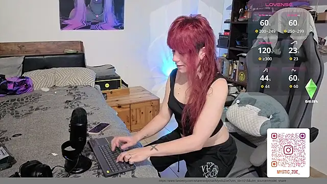 complicata mente online show from October 28, 5:04 pm