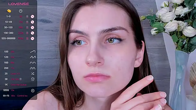 MariamBluitt online show from December 7, 7:38 am