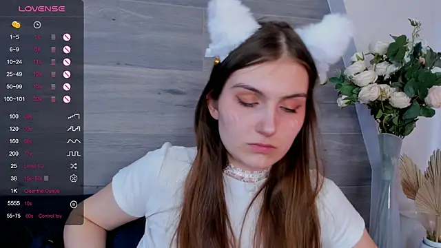 MariamBluitt online show from December 10, 5:28 am