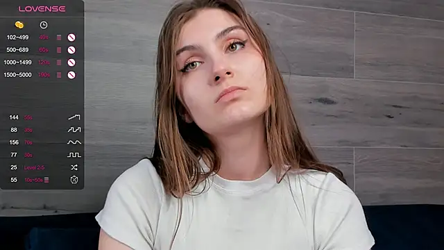 MariamBluitt online show from December 12, 7:30 am