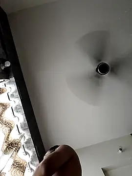 Snapshot of Punekarmanoj97 chatting on March 1, 8:13 am Punekarmanoj97 online show from March 1, 8:13 am