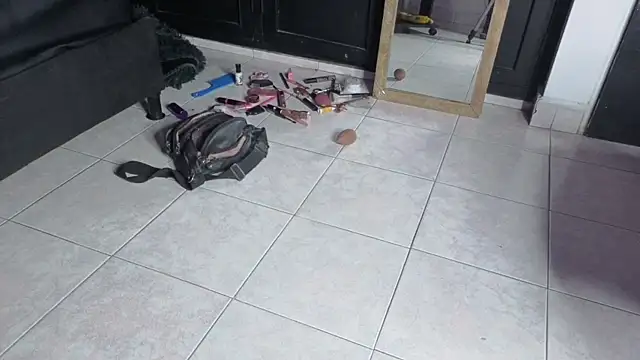 haileycat online show from March 19, 2:48 am