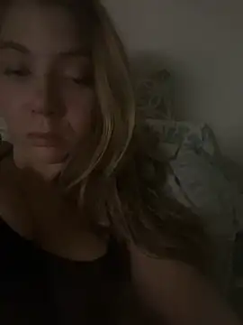 Mandispandis1 online show from December 19, 9:17 pm