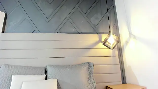 Snapshot of Alahia_Baiter chatting on March 12, 3:07 pm Alahia Baiter online show from March 12, 3:07 pm