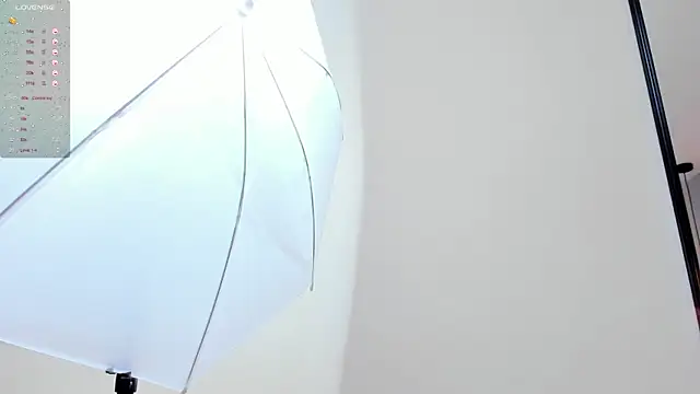 Snapshot of tutu_milf chatting on March 15, 6:54 pm tutu milf online show from March 15, 6:54 pm