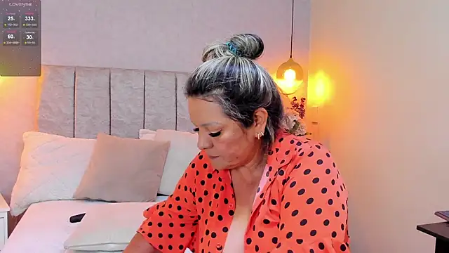 Snapshot of tutu_milf chatting on March 20, 7:46 pm tutu milf online show from March 20, 7:46 pm