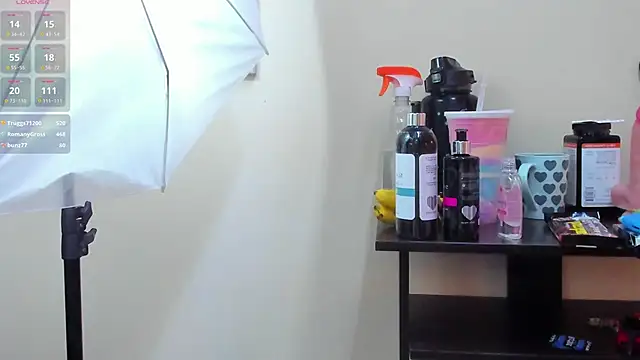 Snapshot of tutu_milf chatting on September 20, 7:04 pm tutu milf online show from September 20, 7:04 pm