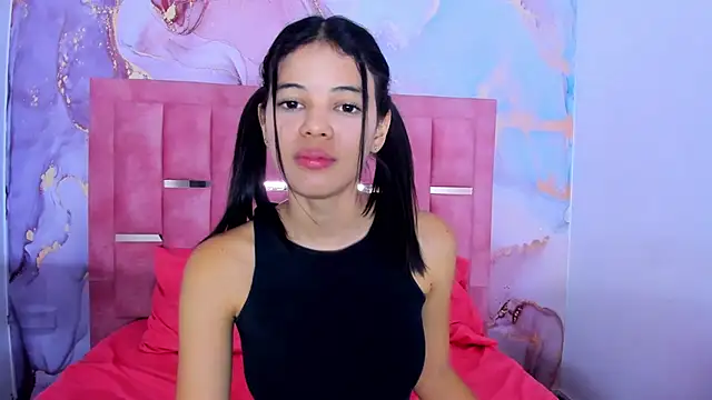 Snapshot of LizzMartin chatting on January 27, 10:16 pm LizzMartin online show from January 27, 10:16 pm