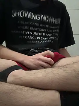 Omaaaaaaa00001 online show from January 17, 9:06 pm