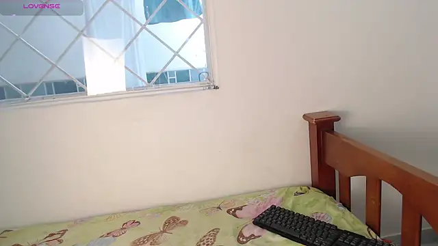 Lola sweeet18 online show from January 7, 11:45 am