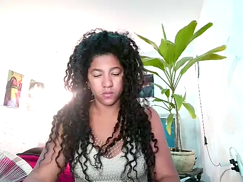 bellacrespalatina online show from March 20, 1:27 pm