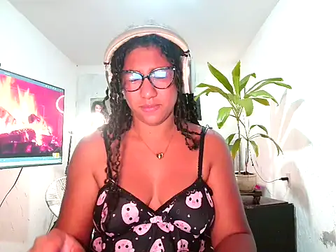 bellacrespalatina online show from April 9, 5:40 am