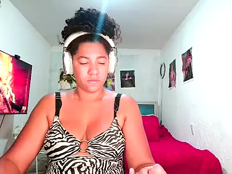 bellacrespalatina online show from April 15, 6:15 pm