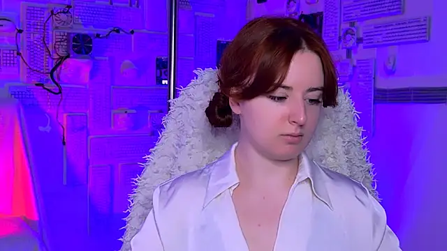 AnnTerry  online show from February 13, 7:15 am