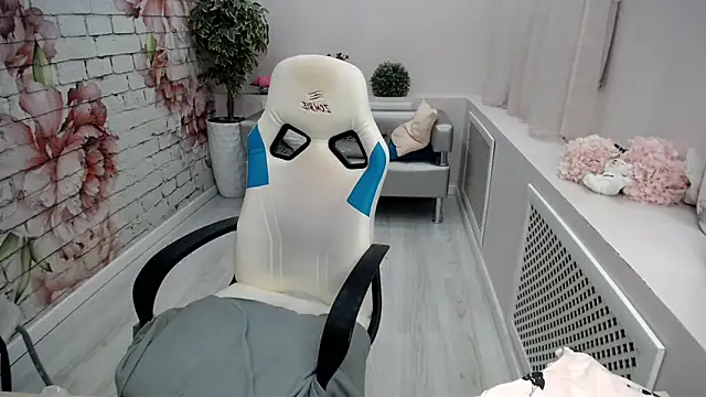 Cutie Asya online show from October 16, 4:24 am