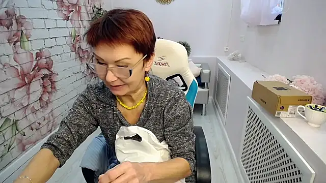 Cutie Asya online show from October 20, 4:35 am