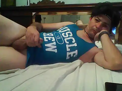 frank32love online show from April 2, 1:53 pm