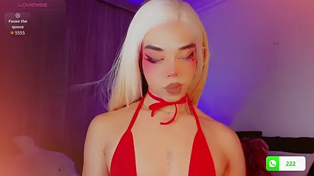 DanniLee  online show from January 6, 10:01 pm