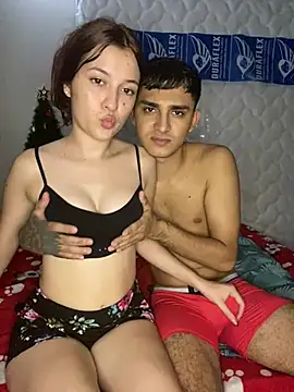 Snapshot of Jonlis01 chatting on January 1, 5:11 pm Jonlis01 online show from January 1, 5:11 pm