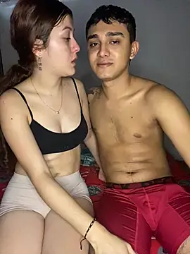 Snapshot of Jonlis01 chatting on February 15, 4:01 pm Jonlis01 online show from February 15, 4:01 pm