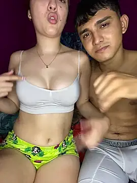 Snapshot of Jonlis01 chatting on February 27, 2:43 pm Jonlis01 online show from February 27, 2:43 pm