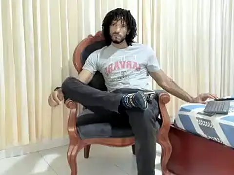 Snapshot of KarlMarley1 chatting on February 6, 2:11 am KarlMarley1 online show from February 6, 2:11 am