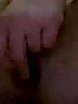 Snapshot of Ginger1123 chatting on December 17, 1:05 pm Ginger1123 online show from December 17, 1:05 pm