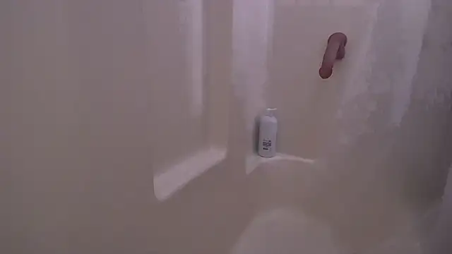 Snapshot of Daddyking6989 chatting on January 6, 1:41 pm Daddyking6989 online show from January 6, 1:41 pm