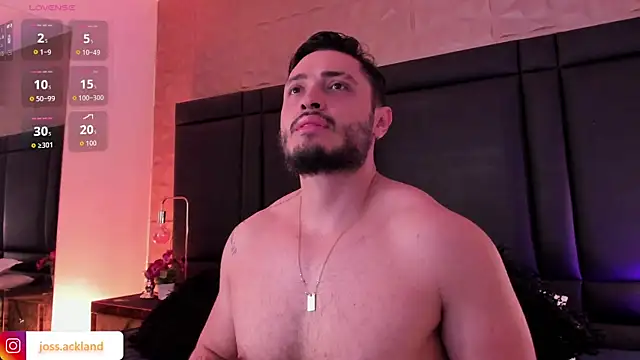 JossAckland online show from November 12, 7:57 pm