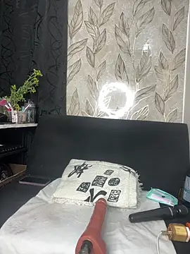 chiquimaturesexy online show from May 21, 11:34 pm