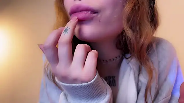 Snapshot of PaulaPratt chatting on January 15, 6:22 am PaulaPratt online show from January 15, 6:22 am