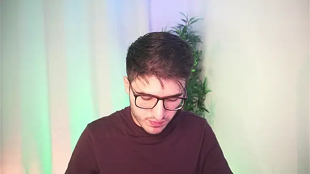 Tony Wylie online show from February 14, 3:42 pm