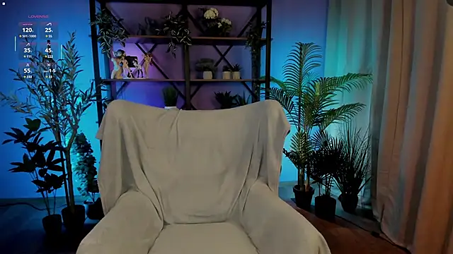 Snapshot of careful_i_bite_nya chatting on March 22, 6:03 pm careful i bite nya online show from March 22, 6:03 pm