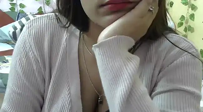 Snapshot of Bold_Pooja chatting on February 21, 4:40 am Bold Pooja online show from February 21, 4:40 am